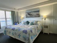 Beach, HotTub, IndoorPool, Full Kitchen, KingBed, LargeBalcony, Desk, Fast WiFi