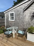 Edgartown Designer Cottage Between Town & Beach.