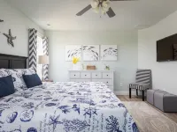 Dog Friendly - Sound View Home on private harbor. Amazing Sunsets-Fishing-Dock Hotels in Kinnakeet