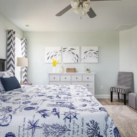Dog Friendly - Sound View Home on private harbor. Amazing Sunsets-Fishing-Dock