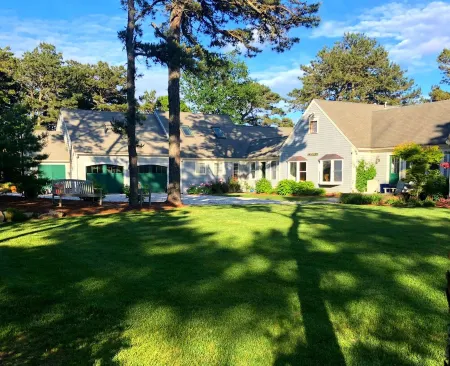 Fabulous Family CapeHouse, with Views, Beach and Dock!