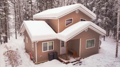 Fairbanks Basecamp – Comfort & Convenience Near Airport