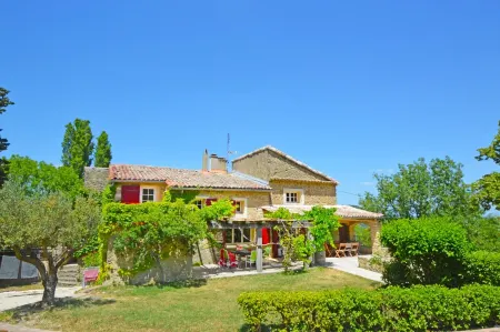 Former Ardèchoise farmhouse 12/14p 6 bdrms Private heated swimming pool not overlooked