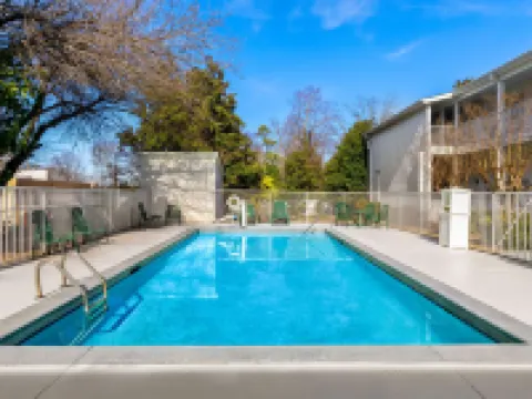 Quality Inn Fayetteville Near Historic Downtown Square Hotels in Fayette County