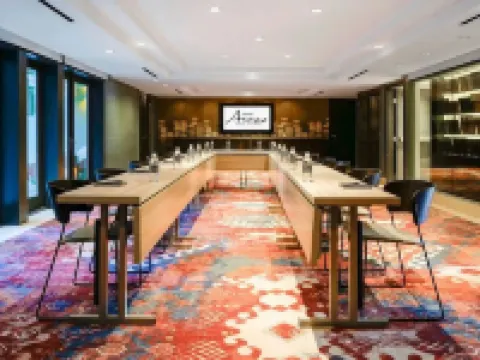 Hotel Amarano Burbank-Hollywood Hotels in Burbank