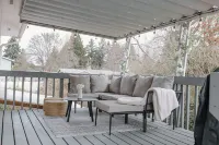 Spacious 5-bedroom house in enchanting Hillsboro