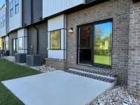 Clean luxury home near Liberty University and downtown. Quiet neighborhood, 林奇堡住宿飯店