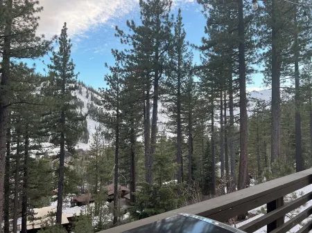 Olympic Valley House with Palisades Tahoe Views