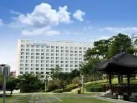Hotel Hyundai by Lahan Ulsan