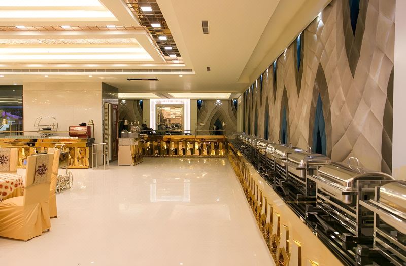 The Grand Parisian photo 4
