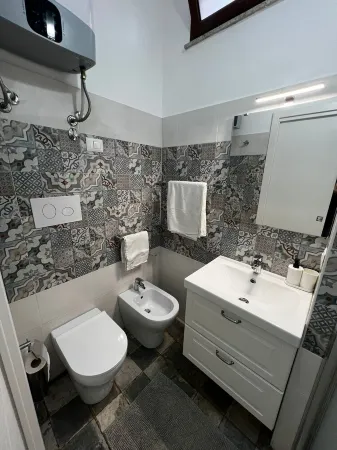 House Aurora Volcano Island