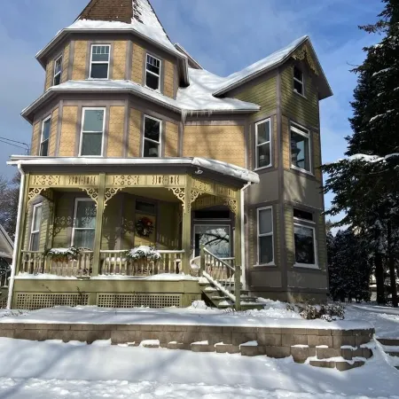 Plan for Summer Fun and Fall Color Viewing.  Plenty of Room for the Family.