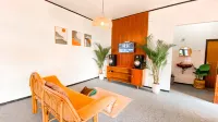 Kama by Nginapsini Hotell i Kopo