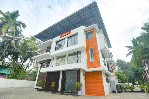 FabExpress Holiday Suites - Nr Benaulim Beach Hotels in Benaulim