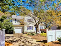 House near RDU and RTP with modern bathrooms and first floor bedroom