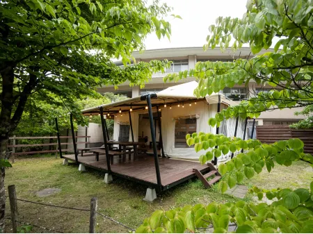 Stella Glamping Guesthouse Отели в г. Нагисо