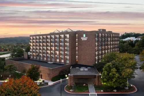 Embassy Suites by Hilton Baltimore Hunt Valley Hotel di Cockeysville