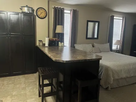 Little Boonville Apartment