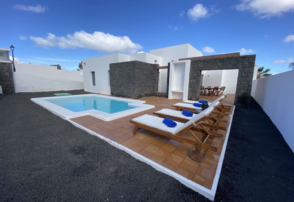 Hotel H10 Timanfaya Palace, Leisure & Recreation, Outdoor Swimming Pool