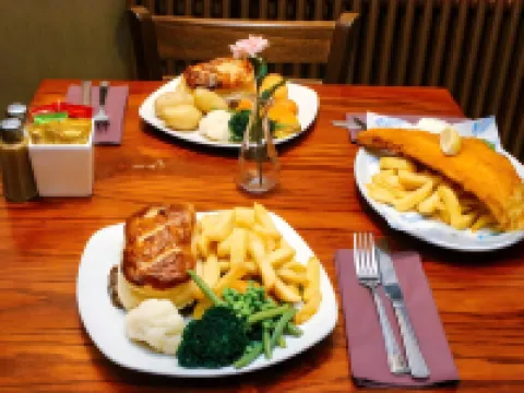 Waterhouse Inn Hotels in Balloch