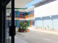 Tasya Homestay Hotels in Tondong Belang
