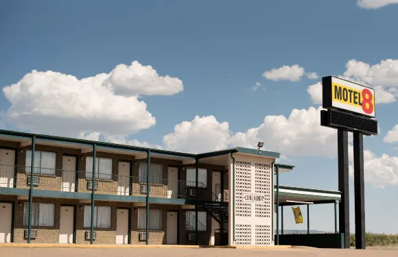 拉勒米8號汽車旅館