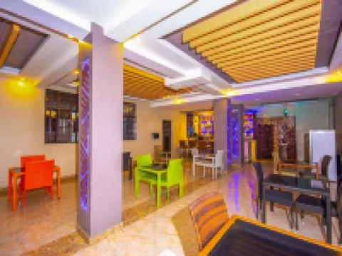 Kings Premier Inn Hotéis em Mlolongo