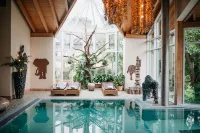 Hotel Weisser Bär - Kolam Renang