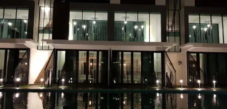 Hermitage Boutique House