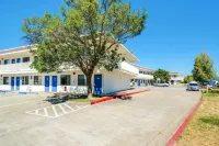 Motel 6 Redding, CA - North Hôtels à : Redding