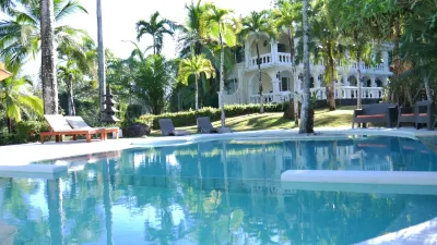 Lujosa Villa Quebrada Estate Hotels in Montezuma