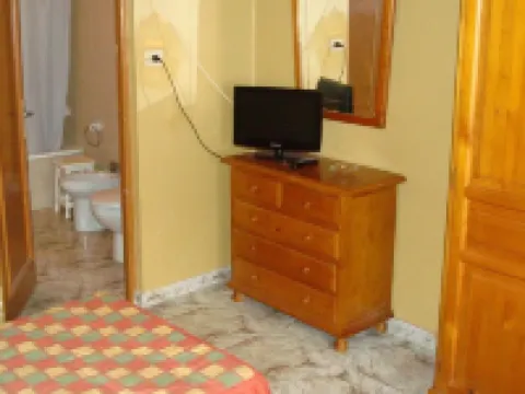 帕德龍魯伊茲 24 號酒店 戈梅拉島聖塞瓦斯蒂安酒店