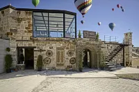 Arinna Cappadocia Hotels near Sakli Church