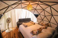 La Cabaña Glamping Geronimo Hotels near Mirador Plancton Luminescence