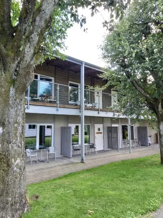 Lygnerns Pensionat & Konferens Отели в г. Марк