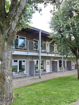 Lygnerns Pensionat & Konferens Hotels in Marks kommun