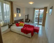 Banderitsa Apartment in Bansko with Queen Size Bed and Kitchen Hoteles en Bansko