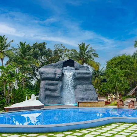 HUDSON RESORTS