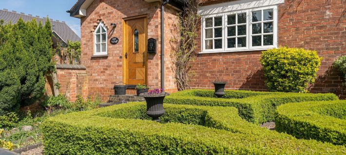 Beautiful Country Cottage for up to 8 people Hotels in Wolverhampton