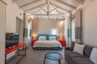 Sampatiki Suites - Seaview Luxury Suites with Breakfast and Spa