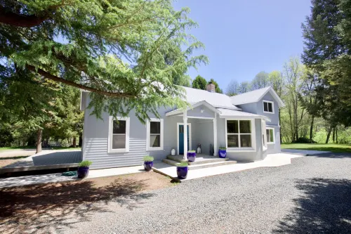 Mandala Springs Hotels in Cobb