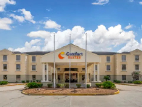 巴吞魯日艾倫港舒適套房酒店 西巴吞魯日縣酒店