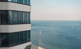 Le Collective Haeundae Paragraf