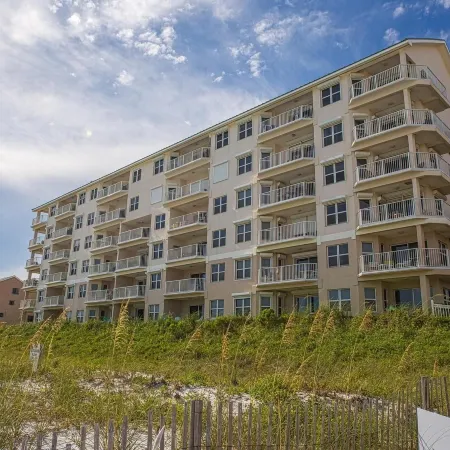 Crystal Dunes 405
