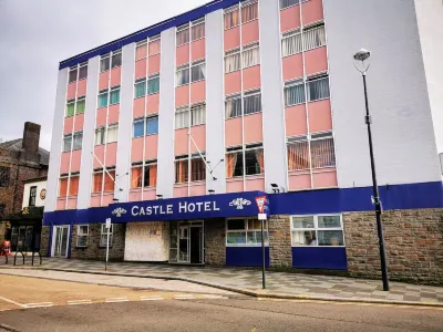 Castle Hotel Отели в г. 