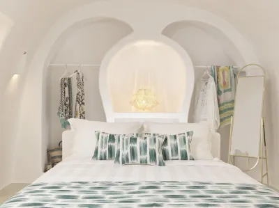 Limestone Hotels in Santorini