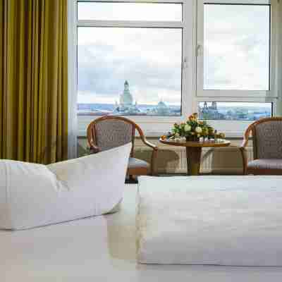 Hotel am Terrassenufer Rooms