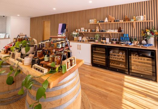 빅4 홀리데이 파크 내부