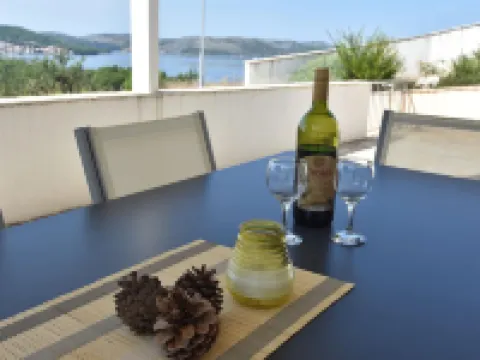 Apartment by the Beach in Dalmatia Hotels in Bilice