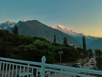 Mulberry Hotel Hotel di Gilgit